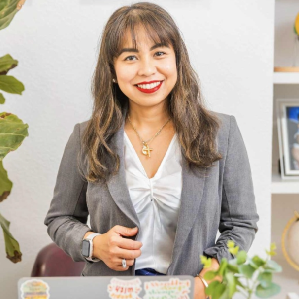 Jee-Irene Estavilla